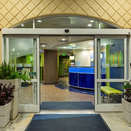 Holiday Inn Express & Suites Plant City By Ihg Εξωτερικό φωτογραφία