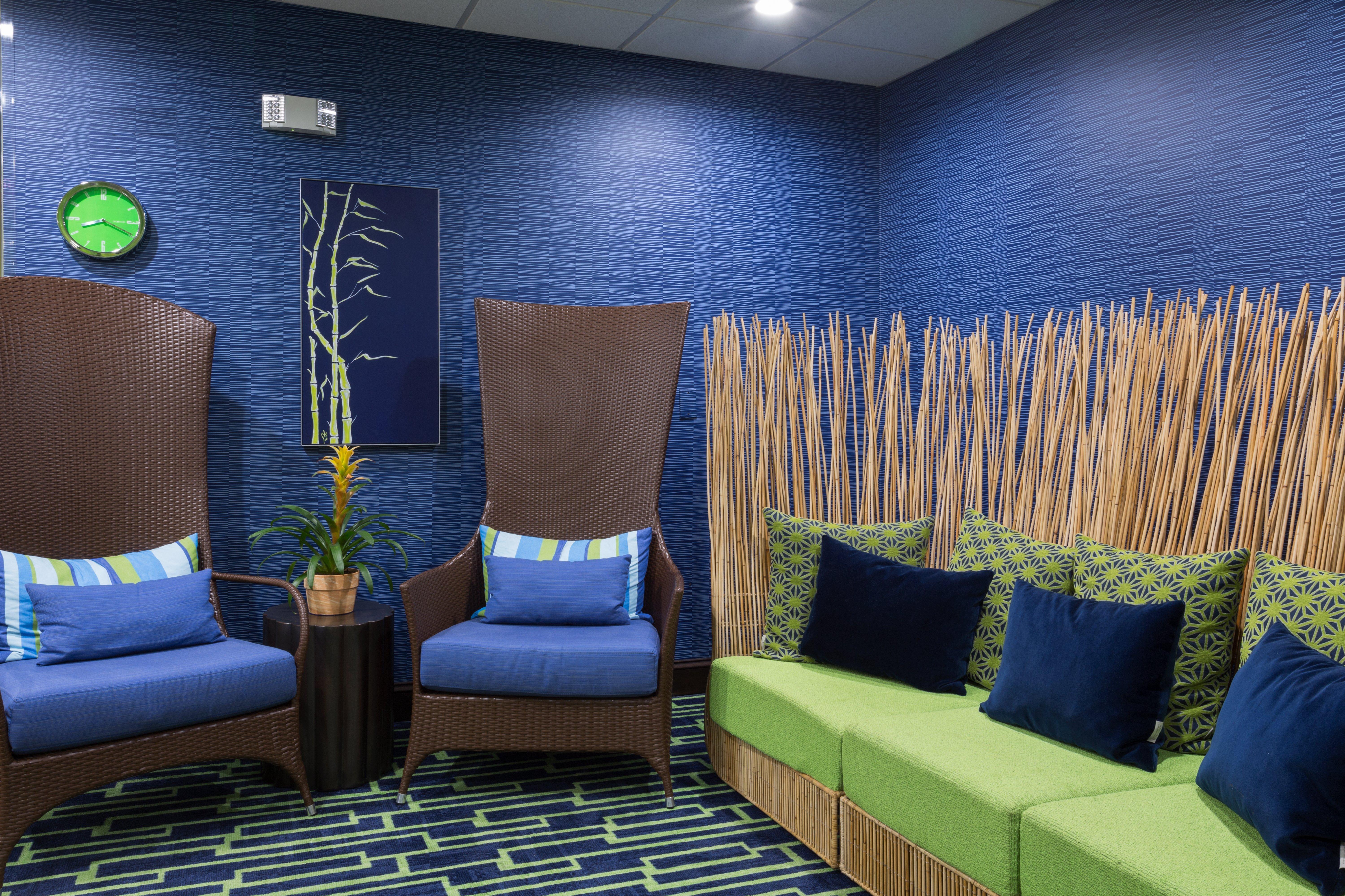 Holiday Inn Express & Suites Plant City By Ihg Εξωτερικό φωτογραφία