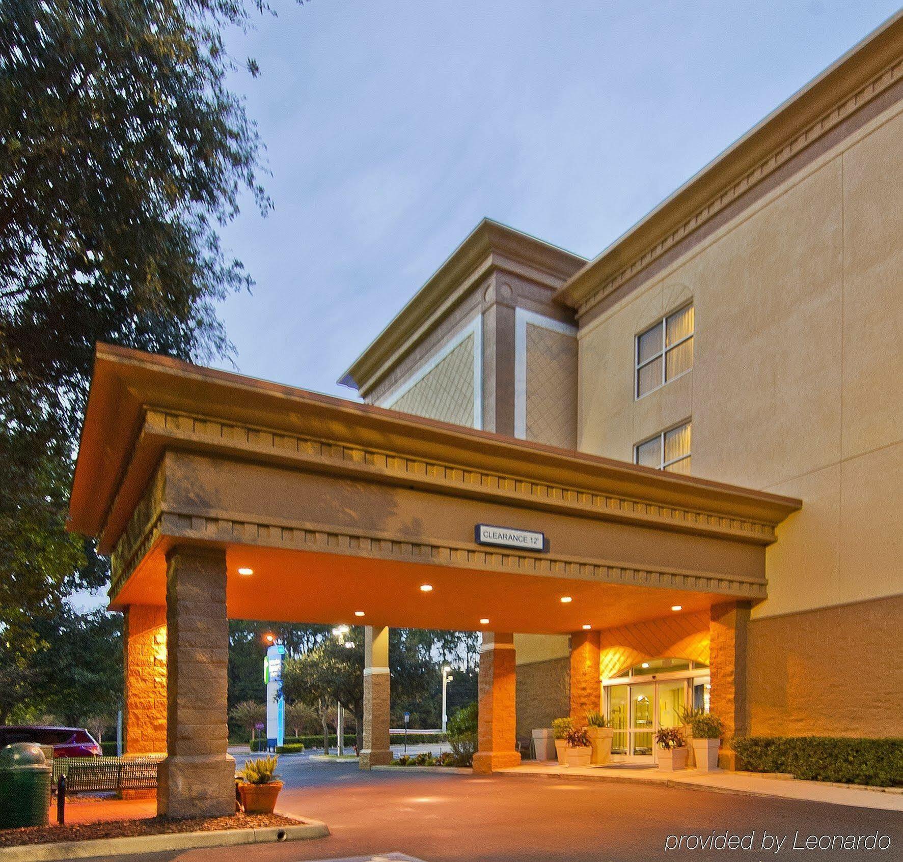 Holiday Inn Express & Suites Plant City By Ihg Εξωτερικό φωτογραφία